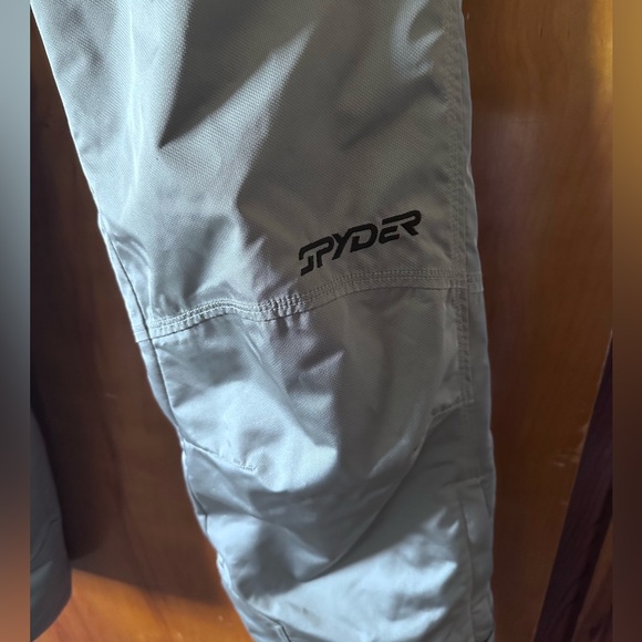 Snow Pants - Picture 4 of 5